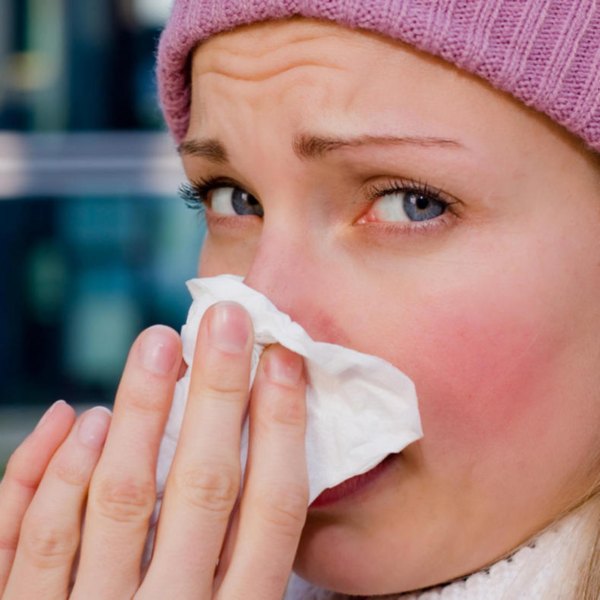 Першение в горле - симптом вирусов гриппа и простуды